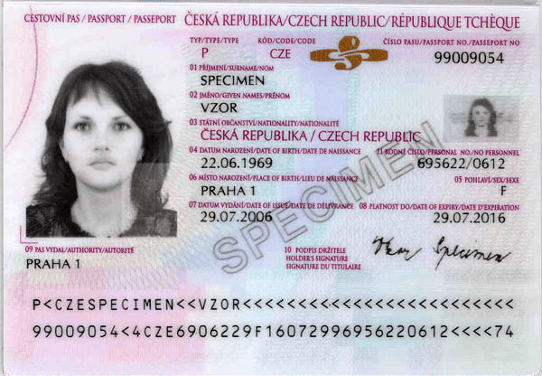 The image of the inside of the passport of Czech Republic