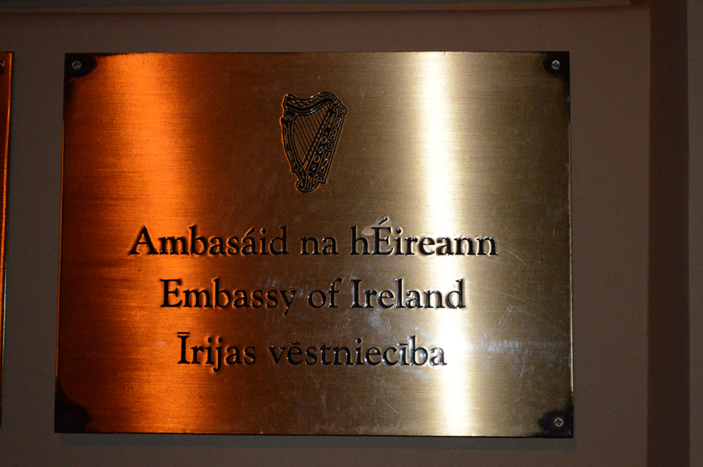 Ireland embassy in Irish English Latvian
