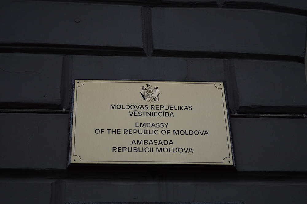 Moldova embassy in Latvian English Moldovan