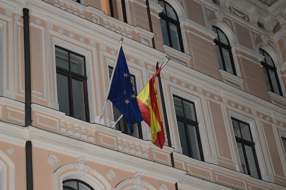 Spain embassy official Flag